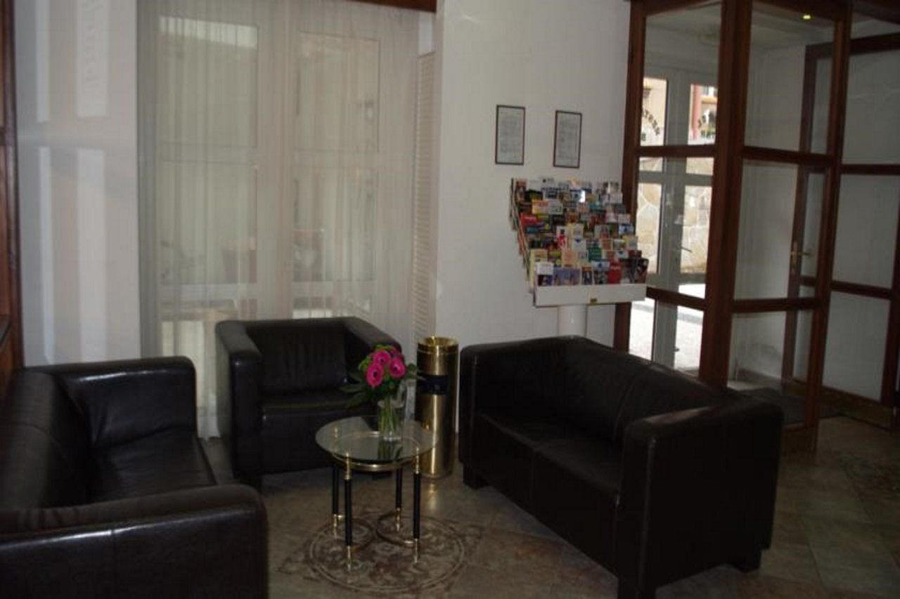 Hotel Otar Praga Zewnętrze zdjęcie