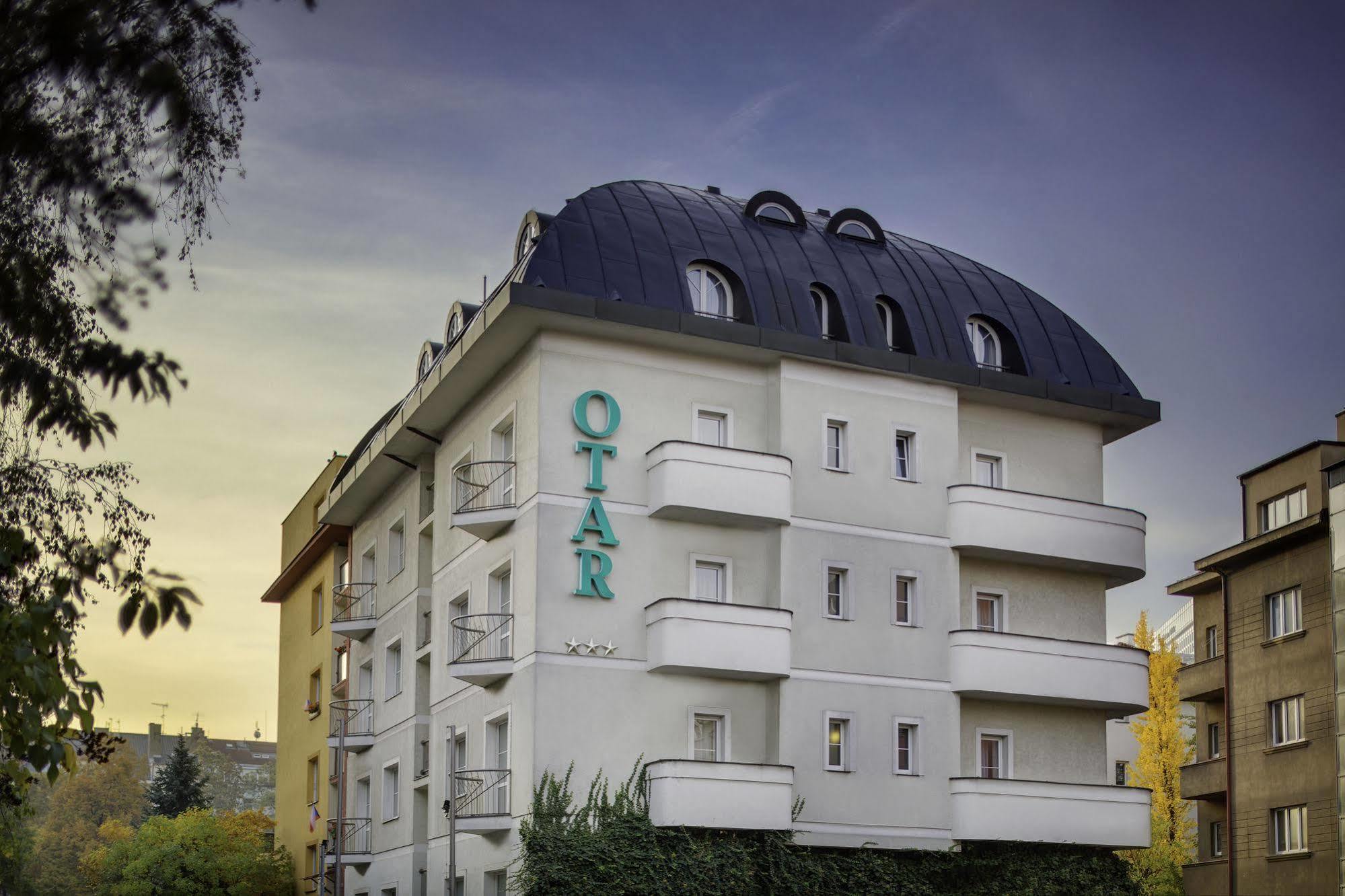 Hotel Otar Praga Zewnętrze zdjęcie